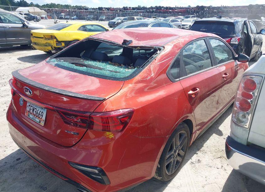 Photo 13 of 2020 Kia Forte GT-LINE (VIN 3KPF34AD8LE232870)