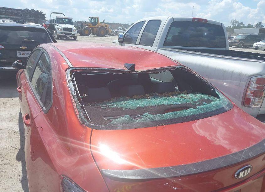 Photo 6 of 2020 Kia Forte GT-LINE (VIN 3KPF34AD8LE232870)