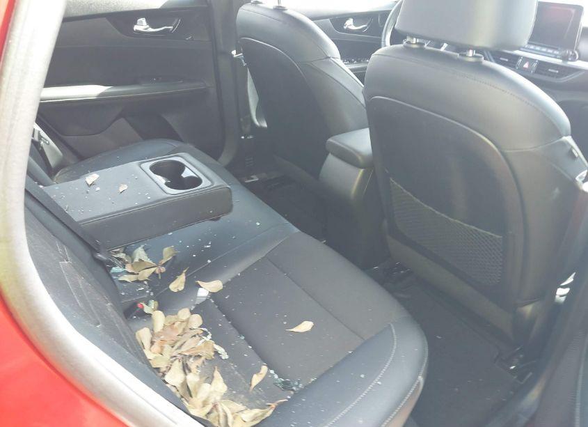 Photo 8 of 2020 Kia Forte GT-LINE (VIN 3KPF34AD8LE232870)