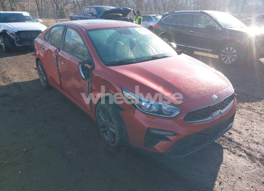 2020 Kia Forte GT-LINE (VIN 3KPF34AD8LE250320) main photo