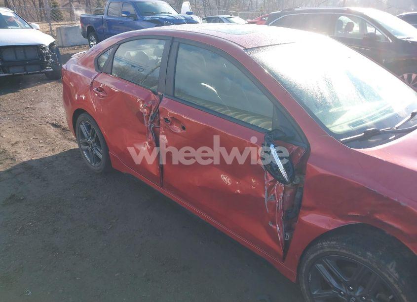 Photo 17 of 2020 Kia Forte GT-LINE (VIN 3KPF34AD8LE250320)