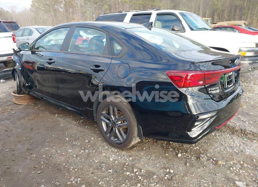 Photo 3 of 2021 Kia Forte GT-LINE (VIN 3KPF34AD8ME321064)