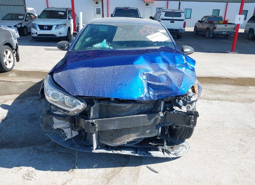 Photo 6 of 2021 Kia Forte GT-LINE (VIN 3KPF34AD8ME355263)