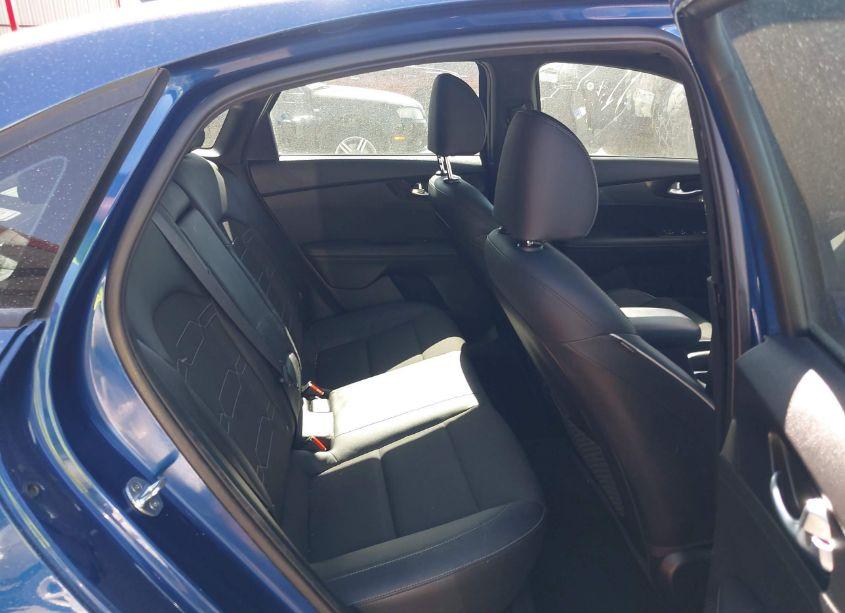 Photo 8 of 2021 Kia Forte GT-LINE (VIN 3KPF34AD8ME355263)