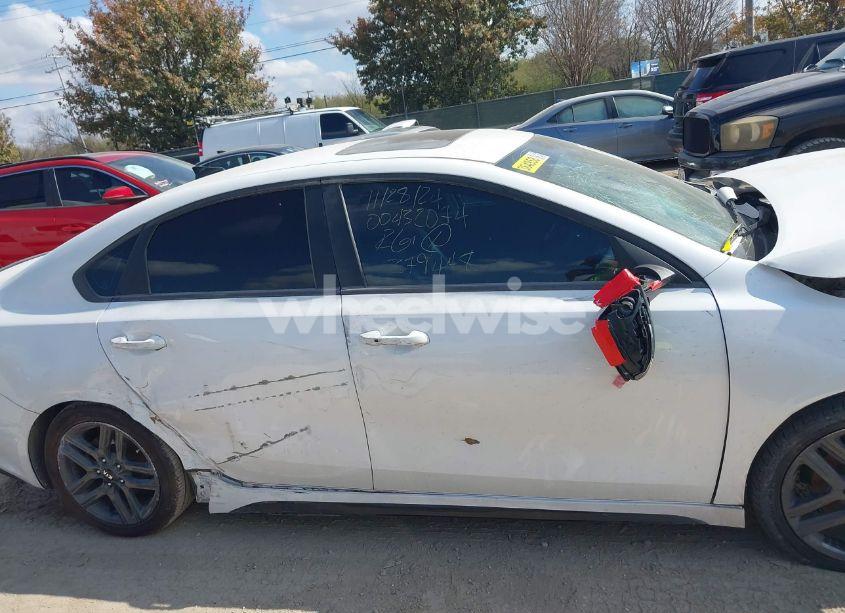 Photo 13 of 2021 Kia Forte GT-LINE (VIN 3KPF34AD8ME379448)