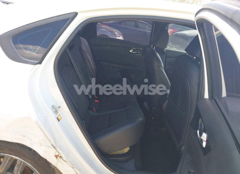 Photo 8 of 2021 Kia Forte GT-LINE (VIN 3KPF34AD8ME379448)