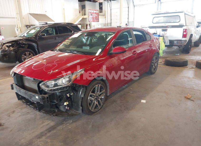 Photo 2 of 2019 Kia Forte S (VIN 3KPF34AD9KE013656)