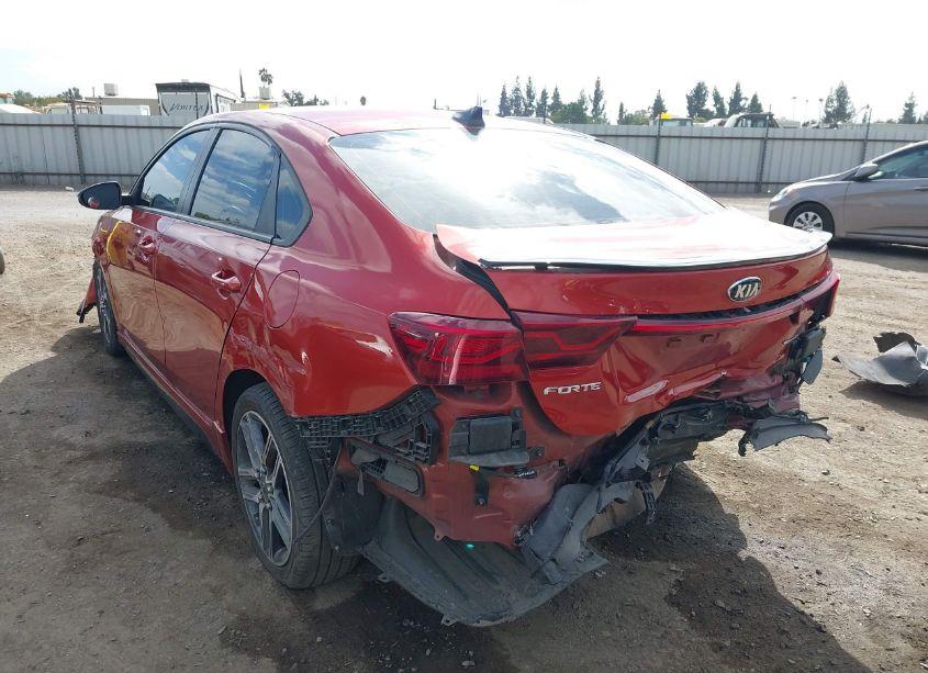 Photo 3 of 2021 Kia Forte GT-LINE (VIN 3KPF34AD9ME310252)