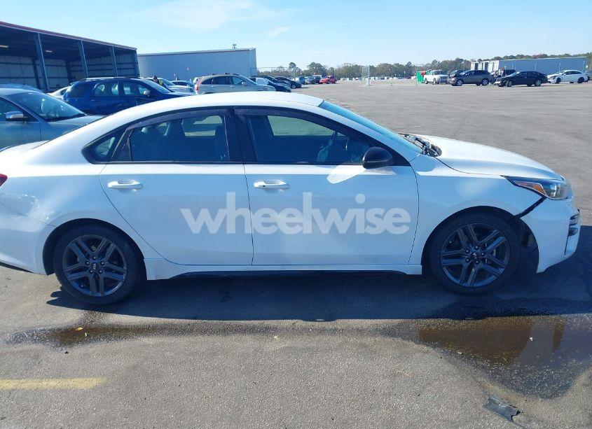 Photo 13 of 2021 Kia Forte GT-LINE (VIN 3KPF34AD9ME384321)