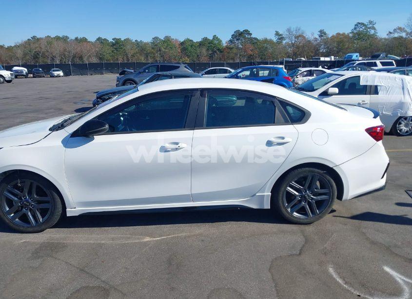 Photo 14 of 2021 Kia Forte GT-LINE (VIN 3KPF34AD9ME384321)