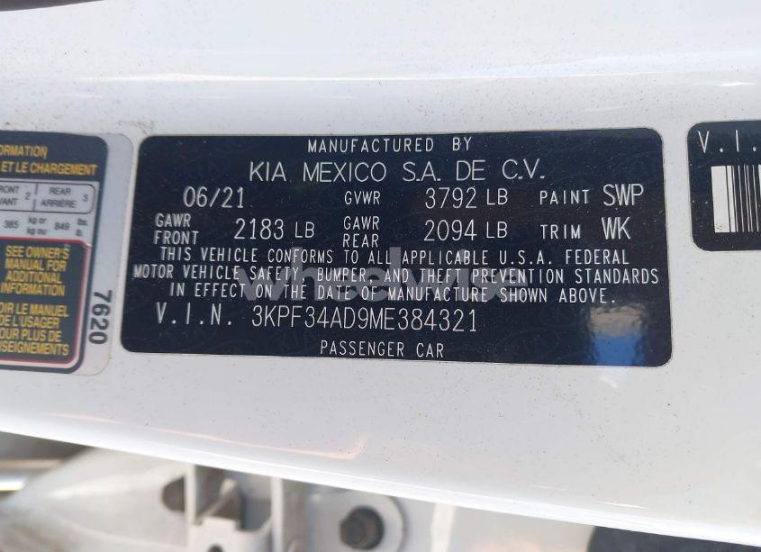 Photo 9 of 2021 Kia Forte GT-LINE (VIN 3KPF34AD9ME384321)