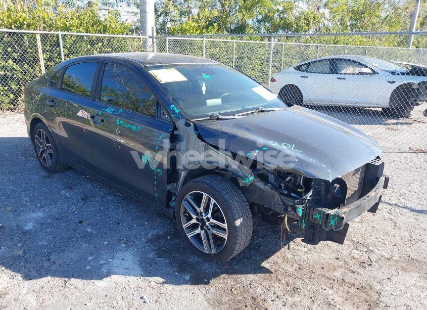 2019 Kia Forte S (VIN 3KPF34ADXKE016405) main photo