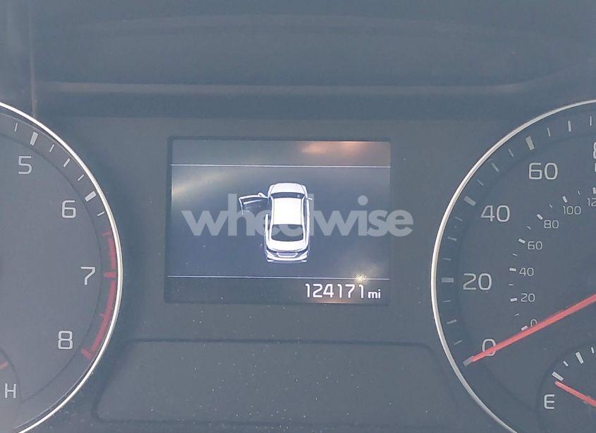 Photo 7 of 2019 Kia Forte S (VIN 3KPF34ADXKE016405)