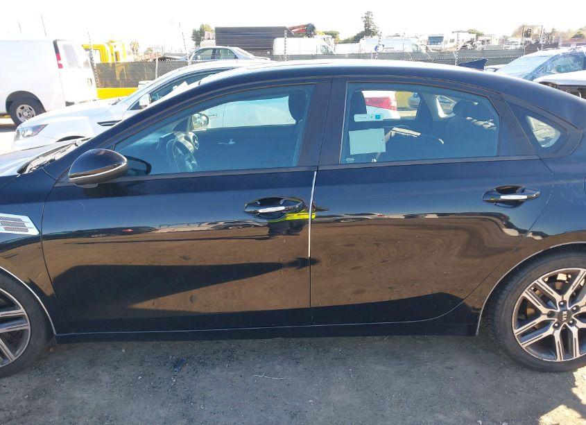 Photo 15 of 2019 Kia Forte S (VIN 3KPF34ADXKE018915)