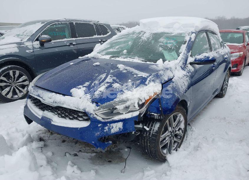 Photo 2 of 2019 Kia Forte S (VIN 3KPF34ADXKE048593)