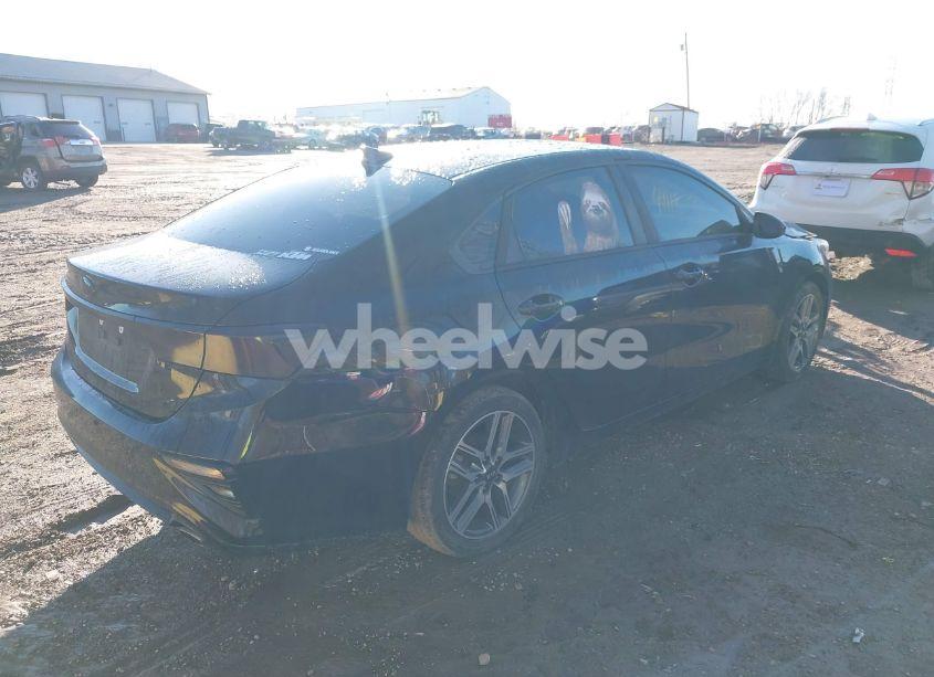 Photo 4 of 2019 Kia Forte S (VIN 3KPF34ADXKE067614)