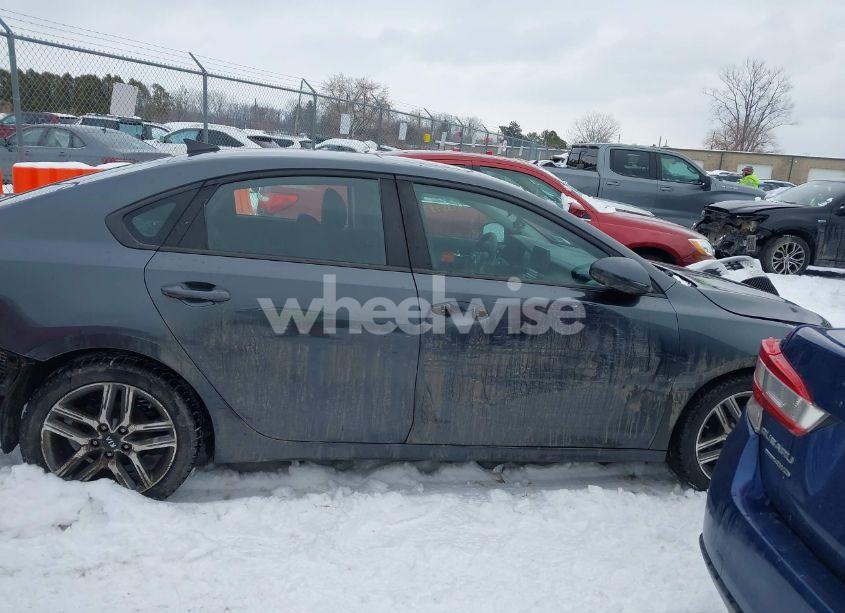 Photo 13 of 2019 Kia Forte S (VIN 3KPF34ADXKE079178)