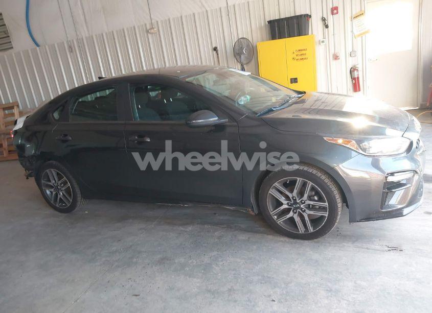 Photo 13 of 2019 Kia Forte (VIN 3KPF34ADXKE114320)