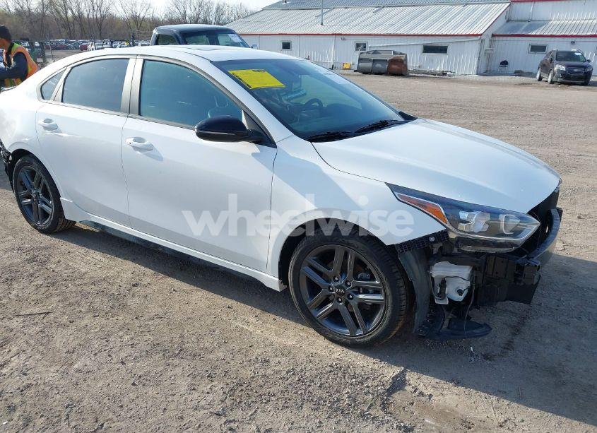 2021 Kia Forte GT-LINE (VIN 3KPF34ADXME279657) main photo