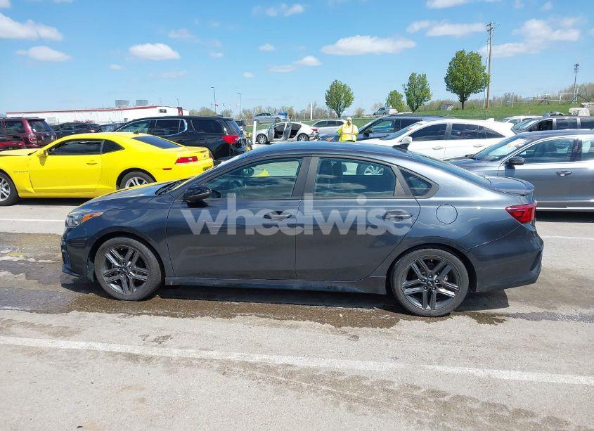 Photo 14 of 2021 Kia Forte GT LINE (VIN 3KPF34ADXME282641)