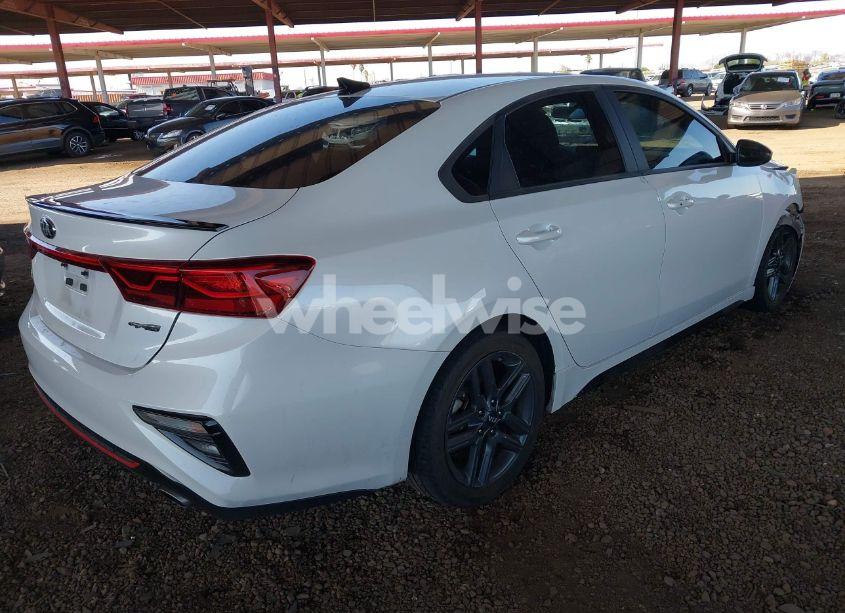 Photo 4 of 2021 Kia Forte GT-LINE (VIN 3KPF34ADXME342191)