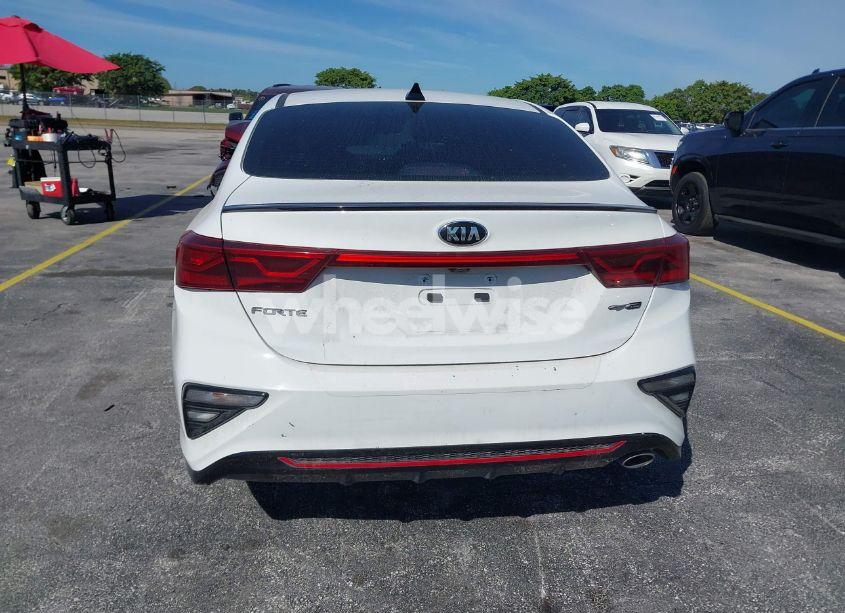 Photo 16 of 2021 Kia Forte GT-LINE (VIN 3KPF34ADXME388345)