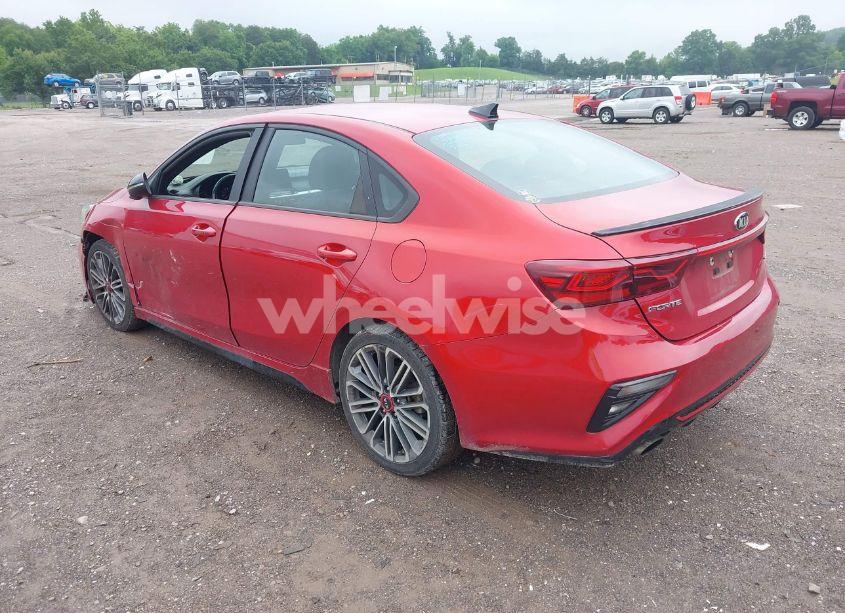 Photo 3 of 2020 Kia Forte GT (VIN 3KPF44AC0LE226727)