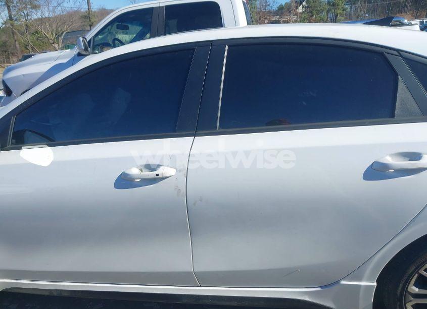 Photo 14 of 2020 Kia Forte GT (VIN 3KPF44AC0LE243611)