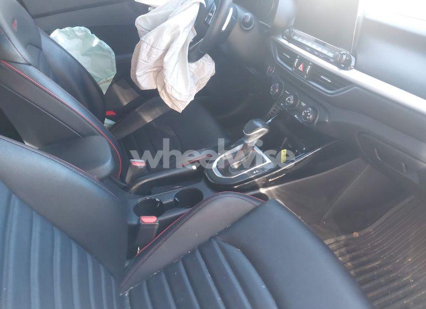 Photo 5 of 2020 Kia Forte GT (VIN 3KPF44AC0LE243611)