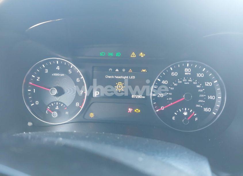 Photo 7 of 2020 Kia Forte GT (VIN 3KPF44AC0LE243611)