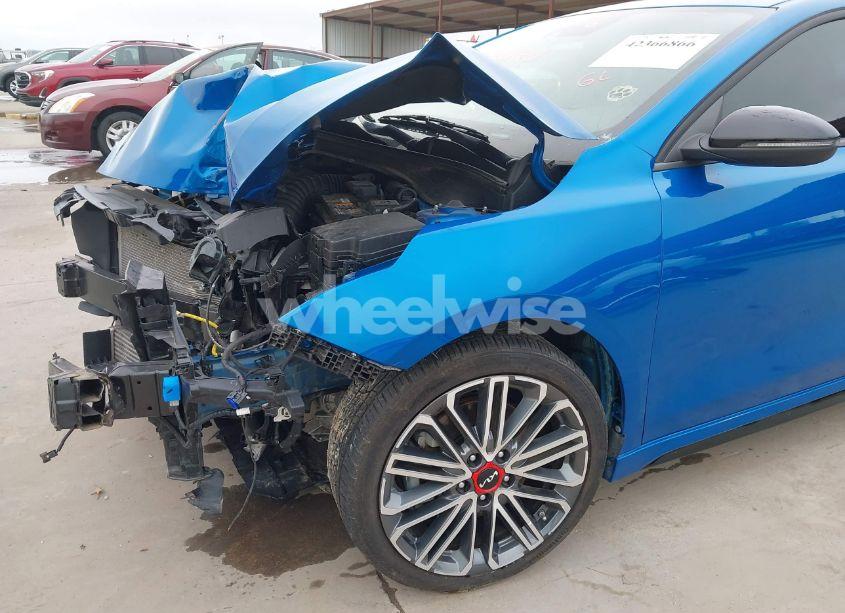 Photo 20 of 2022 Kia Forte GT (VIN 3KPF44AC0NE461325)