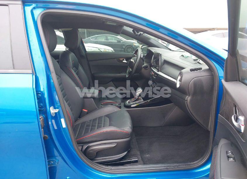 Photo 5 of 2022 Kia Forte GT (VIN 3KPF44AC0NE461325)