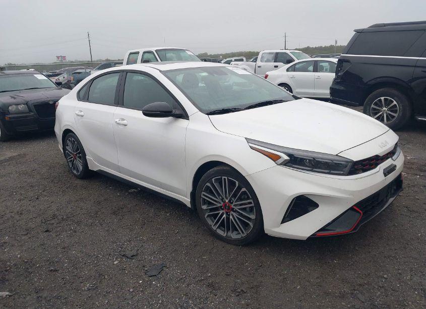 2022 Kia Forte GT (VIN 3KPF44AC0NE486743) main photo