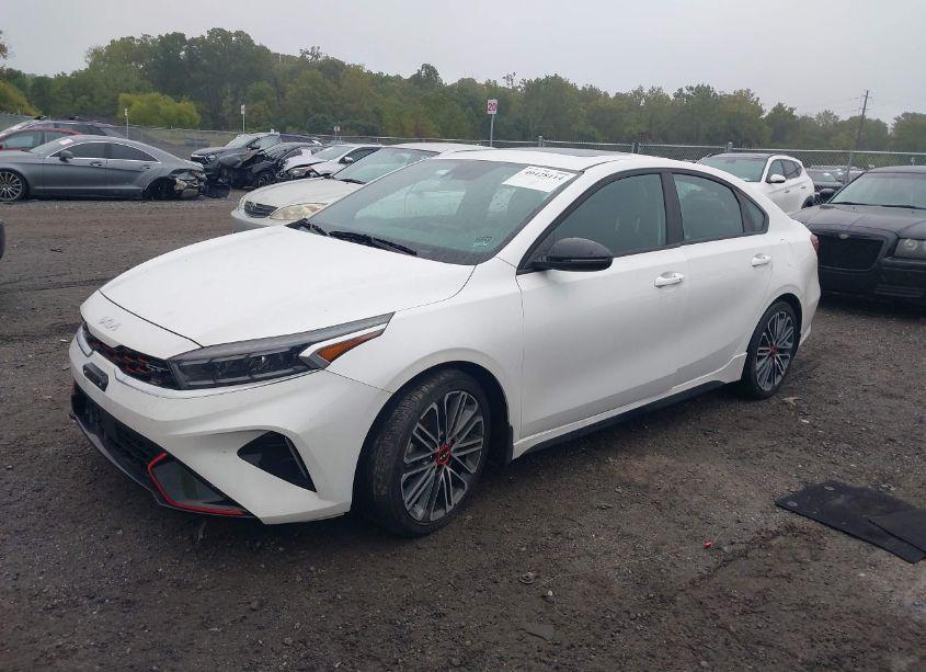 Photo 2 of 2022 Kia Forte GT (VIN 3KPF44AC0NE486743)