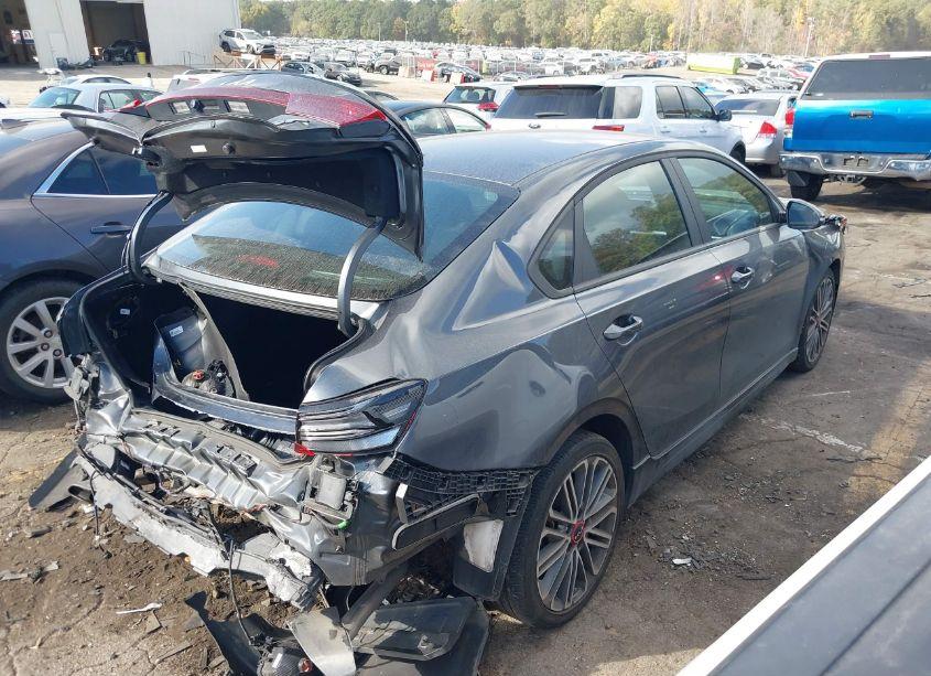 Photo 4 of 2022 Kia Forte GT (VIN 3KPF44AC0NE493272)