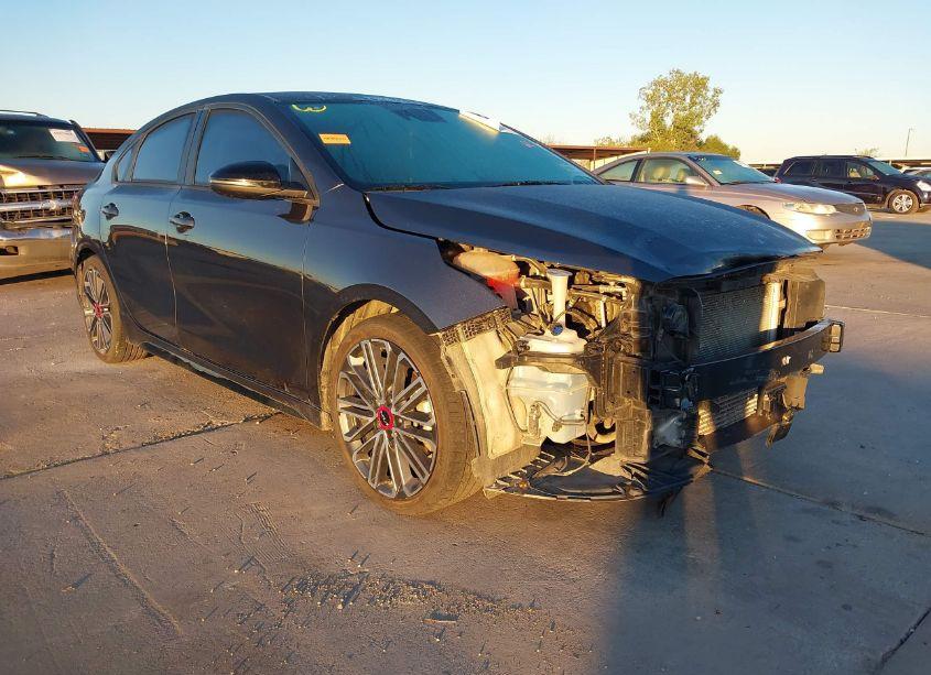 2022 Kia Forte GT (VIN 3KPF44AC0NE500950) main photo