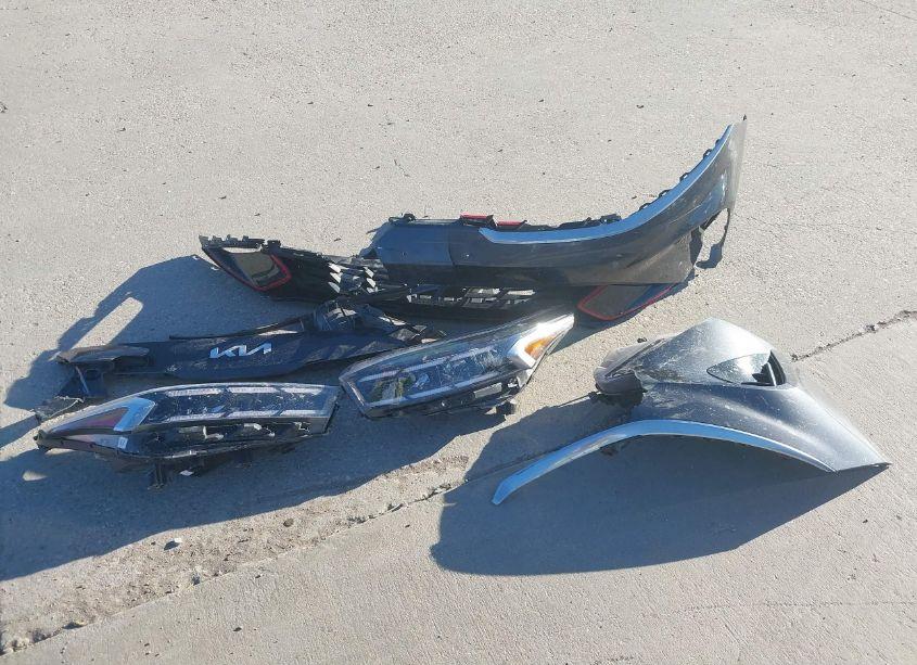 Photo 12 of 2022 Kia Forte GT (VIN 3KPF44AC0NE500950)