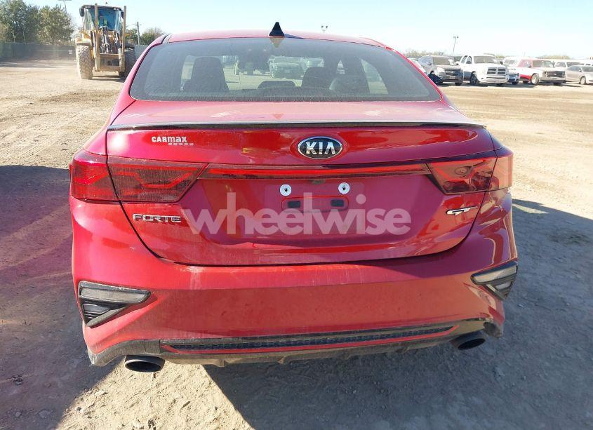 Photo 16 of 2021 Kia Forte GT (VIN 3KPF44AC1ME314817)