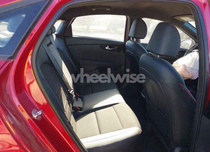 Photo 8 of 2021 Kia Forte GT (VIN 3KPF44AC1ME314817)