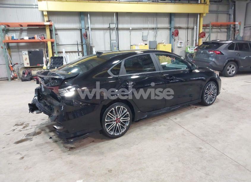 Photo 4 of 2021 Kia Forte GT (VIN 3KPF44AC1ME394183)