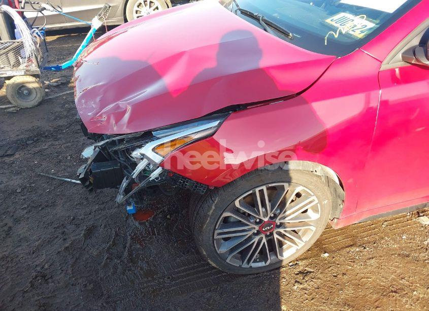 Photo 6 of 2022 Kia Forte GT (VIN 3KPF44AC1NE485326)