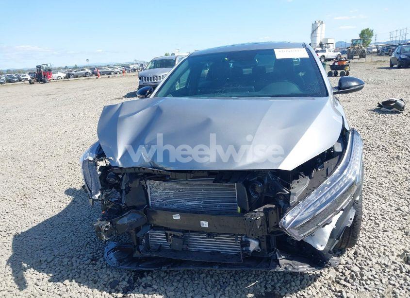 Photo 13 of 2024 Kia Forte GT (VIN 3KPF44AC1RE716425)