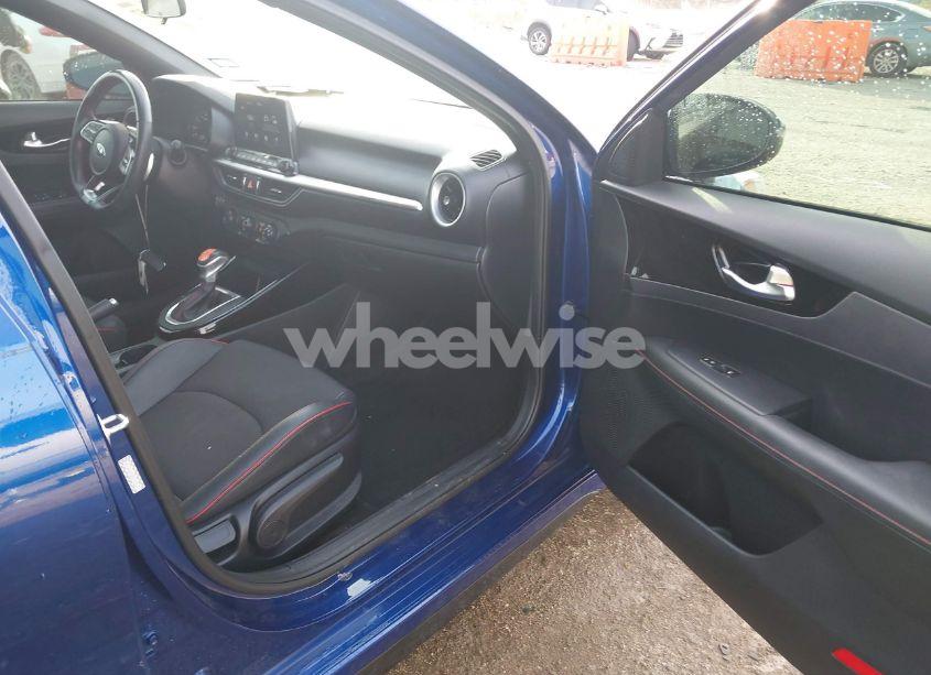 Photo 5 of 2021 Kia Forte GT (VIN 3KPF44AC2ME294755)