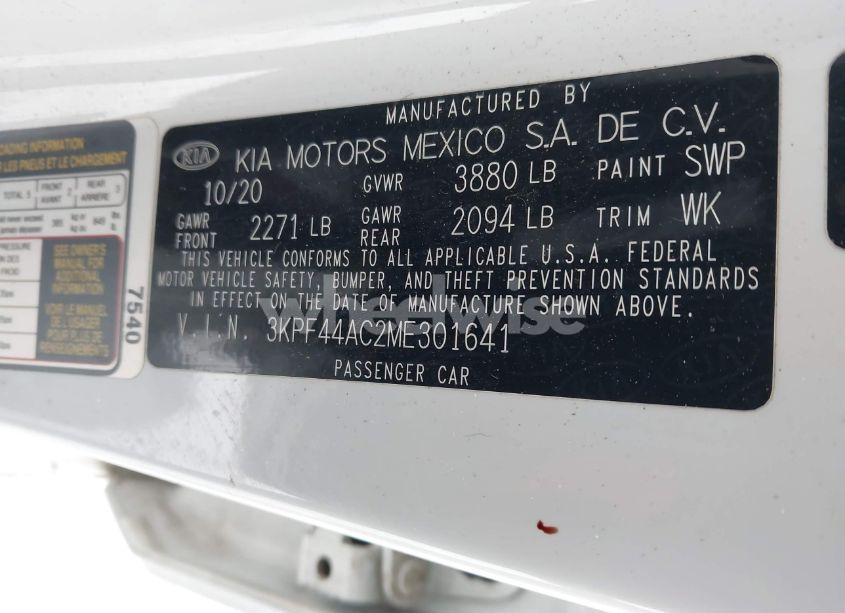 Photo 9 of 2021 Kia Forte GT MANUAL (VIN 3KPF44AC2ME301641)
