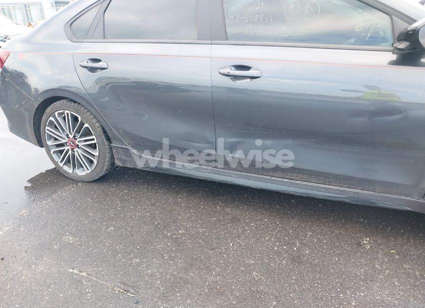 Photo 18 of 2023 Kia Forte GT (VIN 3KPF44AC2PE598947)