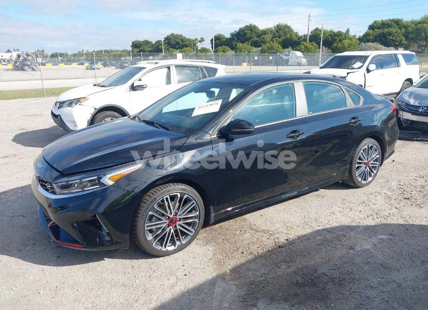 Photo 2 of 2024 Kia Forte GT MANUAL (VIN 3KPF44AC2RE712755)