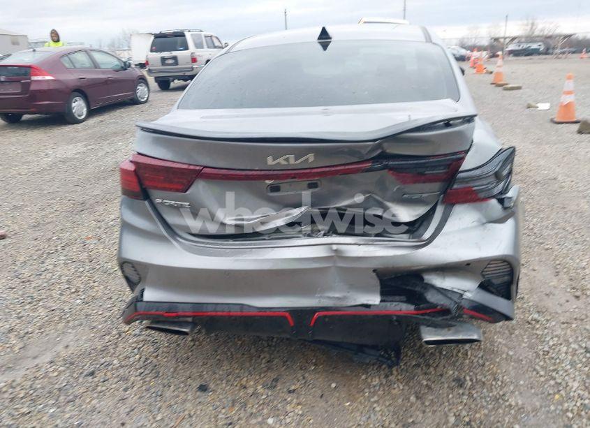 Photo 6 of 2024 Kia Forte GT (VIN 3KPF44AC2RE740846)