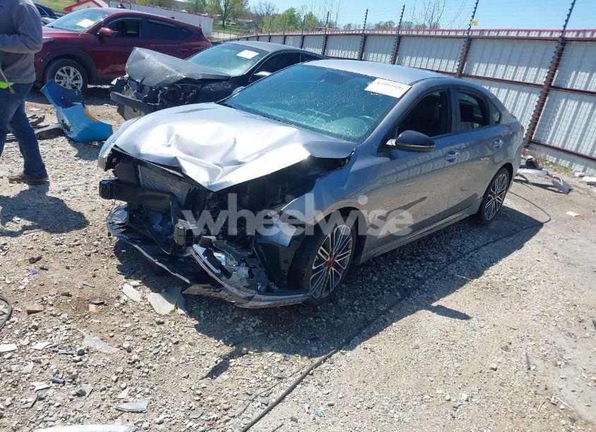 Photo 2 of 2024 Kia Forte GT (VIN 3KPF44AC2RE830420)