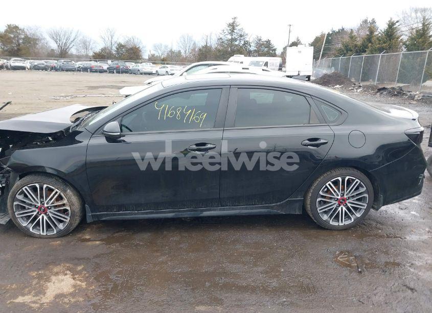 Photo 14 of 2020 Kia Forte GT (VIN 3KPF44AC3LE224485)