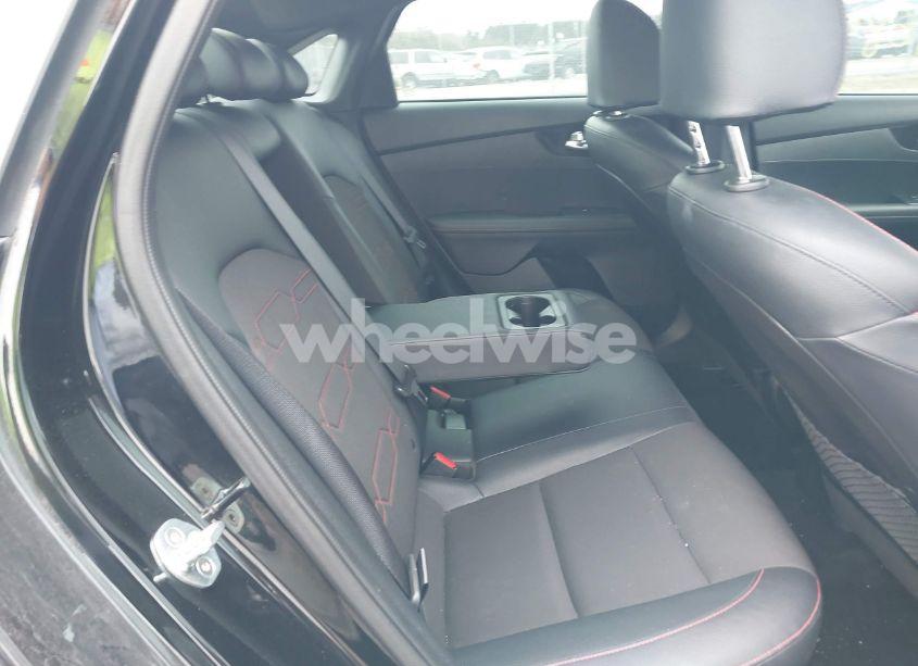 Photo 8 of 2020 Kia Forte GT (VIN 3KPF44AC3LE224485)